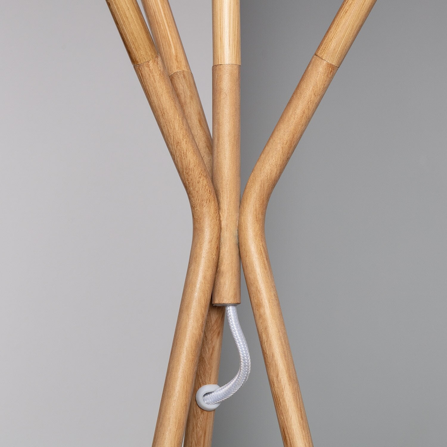 Design-Rattan-Stehlampe Votcha