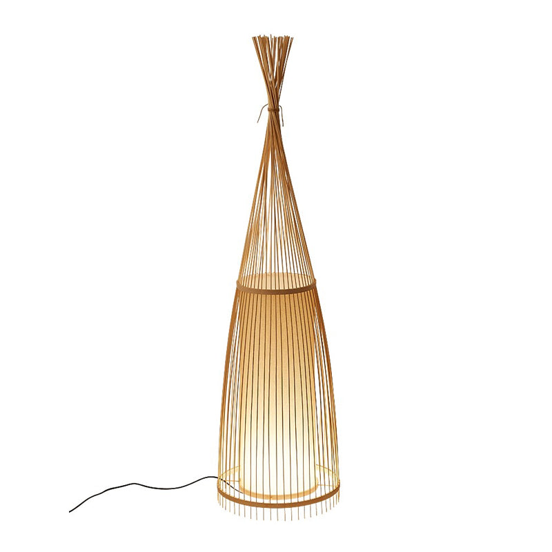 Verstellbare Rattan-Stehlampe Zifara für das Wohnzimmer